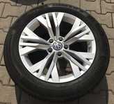 Alu kolo originál VW 8x17“ ET41, 5x112x57 a Continental ContiPremiumContact 5 225/55 R17 97W 98%