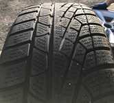 Alu kolo DEZENT 7.5x17" ET35 5x120x72.5 a Pirelli Winter 210 SottoZero 205/50 R17 89H RFT 40%