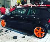 VW GOLF jsme obuli na Alu kolo RONDELL 8x18“ ET48, 5x112x57 a Michelin Pilot Sport 3 235/40 R18 95W