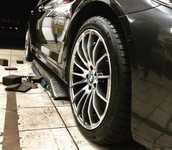 BMW 5 jsme obuli na Alu kolo TOMASON TN9 8.5x19“ ET30, 5x112x66.5 a Nexen Winguard Sport 245/40 R19 98V