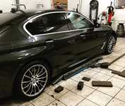 BMW 5 jsme obuli na Alu kolo TOMASON TN9 8.5x19“ ET30, 5x112x66.5 a Nexen Winguard Sport 245/40 R19 98V