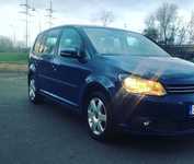 VW TOURAN jsme obuli na Alu kolo originál ŠKODA 6.5x16" ET50, 5x112x57 a Dayton DW510 EVO 205/55 R16 91H