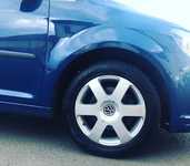 VW TOURAN jsme obuli na Alu kolo originál ŠKODA 6.5x16" ET50, 5x112x57 a Dayton DW510 EVO 205/55 R16 91H