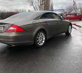 MERCEDES CLS-Class jsme obuli na Alu kolo originál MERCEDES 8.5x17" 5x112x66.5 ET34.5 a Pirelli Winter 210 SottoZero II 245/45 R17 99H XL MO