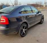 ŠKODA OCTAVIA jsme obuli na Alu kolo MAM 8x18“ ET30, 5x112x66.5 a Continental ContiProContact 235/40 R18 95H XL