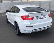 BMW X6M jsme obuli na Alu kolo originál BMW Přední 5x120x74 10x21" ET40 a Dunlop SP Sport Maxx GT 285/35 R21 105Y XL RFT *, Zadní 5x120x72.5 11.5x21" ET38 a Dunlop SP Sport Maxx GT 325/30 R21 108Y XL RFT *