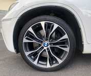 BMW X6M jsme obuli na Alu kolo originál BMW Přední 5x120x74 10x21" ET40 a Dunlop SP Sport Maxx GT 285/35 R21 105Y XL RFT *, Zadní 5x120x72.5 11.5x21" ET38 a Dunlop SP Sport Maxx GT 325/30 R21 108Y XL RFT *