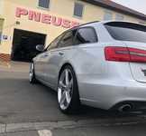 AUDI A6 jsme obuli na Alu kolo originál AUDI 9x21" ET35, 5x112x66.5 a Pirelli PZero Nero 265/30 R21 96Y XL RO1