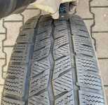 Hankook Winter I*cept LV RW12 235/65 R16 C 115/113R