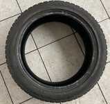 Bridgestone Blizzak LM25 245/45 R19 98V