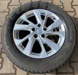 Alu kola originál HYUNDAI 7x17“ ET51, 5x114.3x67 a Nokian WR 3 SUV 225/60 R17 103H XL 90%