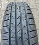 Plechový disk KFZ 8875 6Jx15 5x118x71,1 ET68 a Atlas Polarbear Van 2 215/70 R15 C 109R 70%