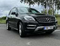 MERCEDES M-Class jsme obuli na Alu kolo originál MERCEDES 8.5x19" ET58, 5x112x66.5 a Continental ContiSportContact 5 SUV 275/45 R19 108Y XL