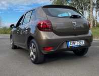 DACIA SANDERO jsme obuli na Alu kolo AEZ 6.5x15" ET38, 4x100x60 a Lassa Multiways 2 185/65 R15 92V XL