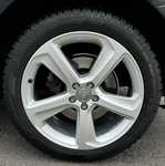 AUDI Q5 jsme obuli na Alu kolo originál AUDI 8.5x20" ET33, 5x112x66.5 a Dunlop SP WINTER SPORT 3D 255/45 R20 101V AO