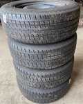 Plechový disk Peugeot KFZ 7815 6,5Jx15 4x108x65 ET27 a Bridgestone Duravis R410 205/65 R15 C 102T 80%