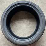 Bridgestone Blizzak LM005 225/40 R18 92V XL