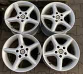 Alu kola BORBET 7.5x16“ ET35, 5x114.3x71.5